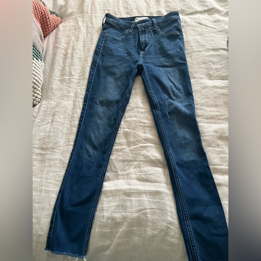 Abercrombie high rise jean legging